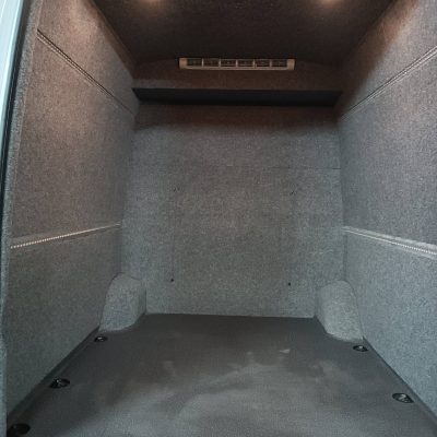 Mercedes-Benz Sprinter (108)